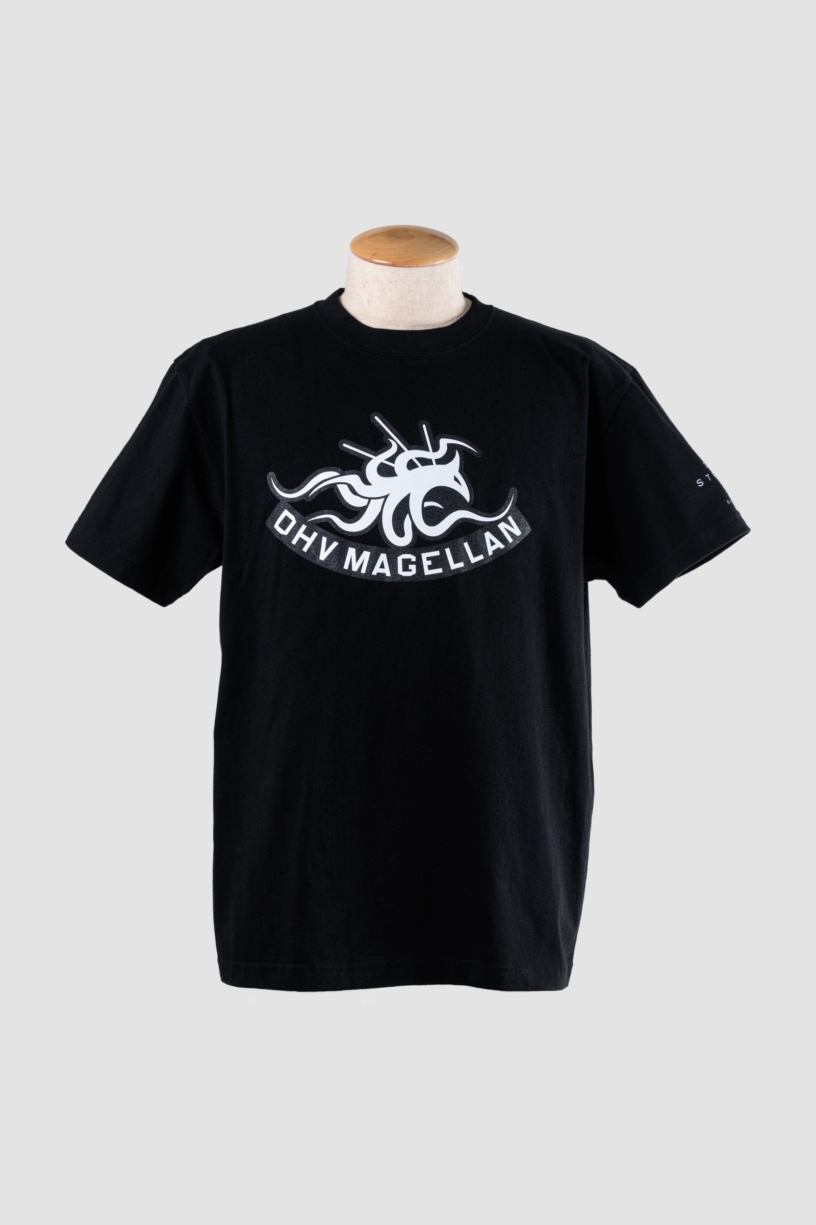 DEATH STRANDING 2 Tシャツ DHV MAGELLAN – KOJIMA PRODUCTIONS STORE