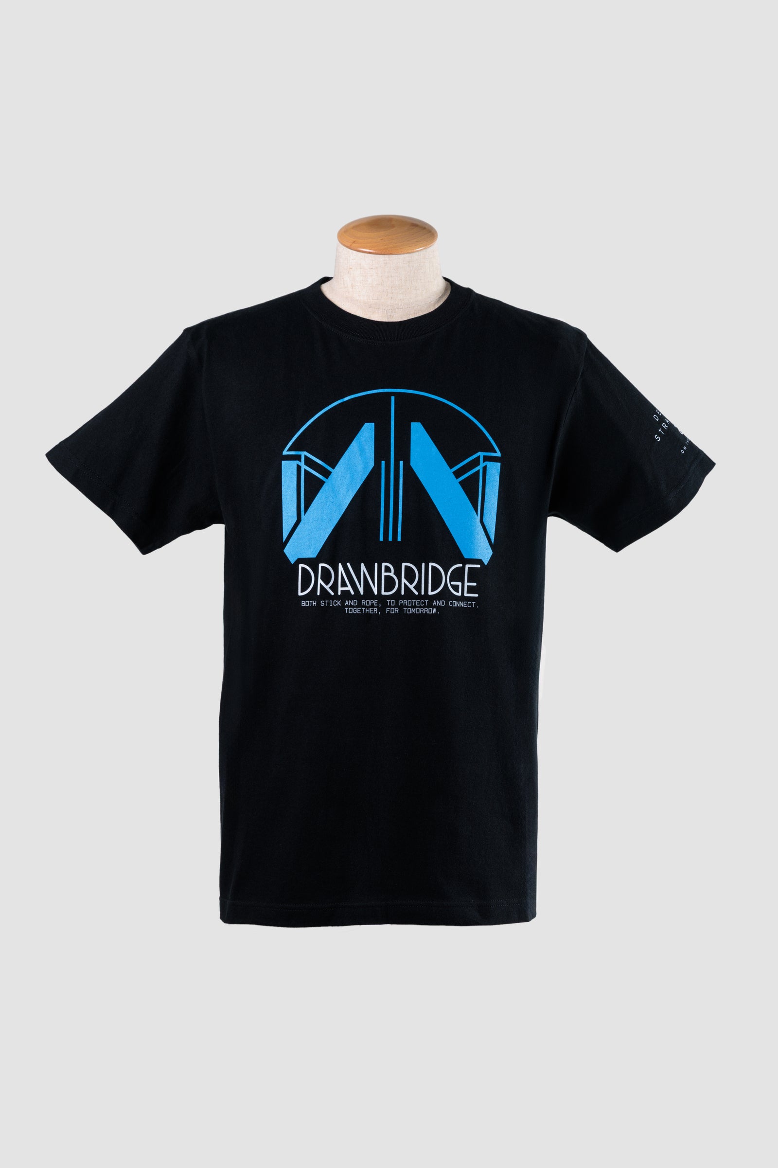 DEATH STRANDING 2 Tシャツ DRAWBRIDGE BL – KOJIMA PRODUCTIONS STORE