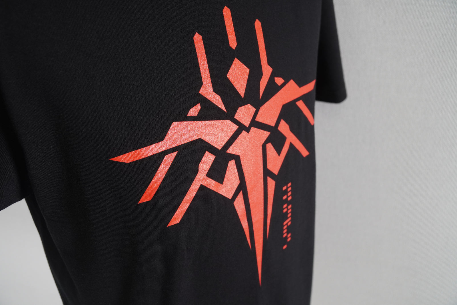 DEATH STRANDING Tシャツ XLサイズ 黒赤 DEATH STRANDING 2 Tシャツ GHOST MECHS – KOJIMA PRODUCTIONS STORE